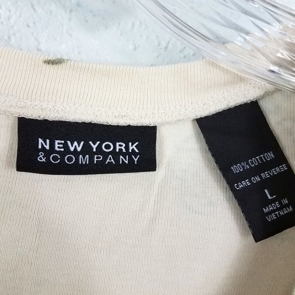 New York & Company Women's Long Sleeve V Neck Floral Shirt Top Blouse Sweater - Picture 11 of 11